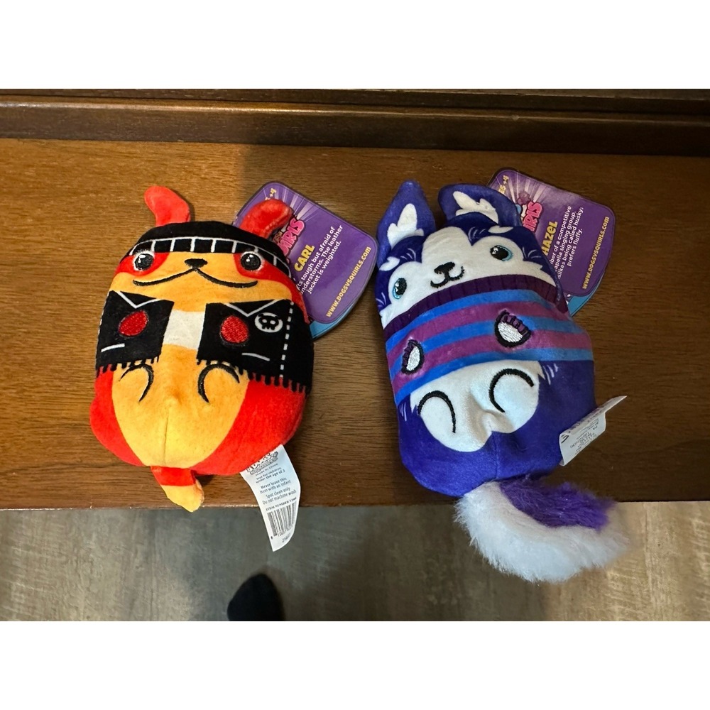 Dogs vs Squirls NWT Carl Hazel Dogs Collectibles‎  #007 #011